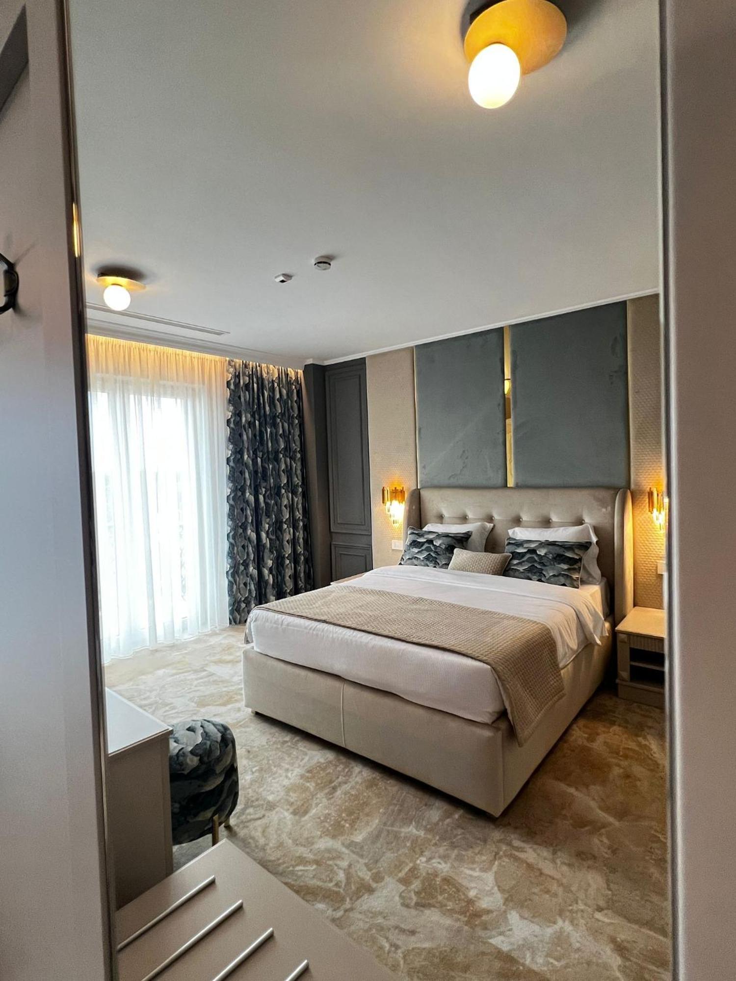 Boutique Hotel Bals Zewnętrze zdjęcie