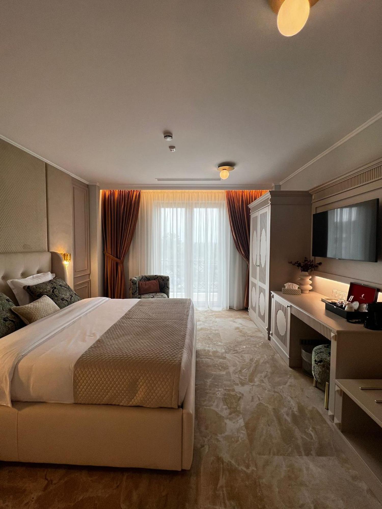 Boutique Hotel Bals Zewnętrze zdjęcie