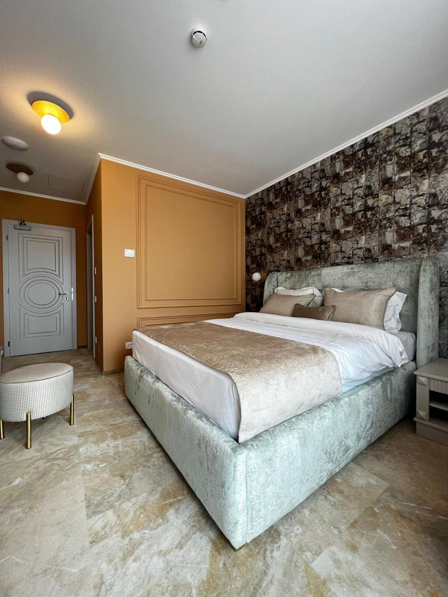 Boutique Hotel Bals Zewnętrze zdjęcie
