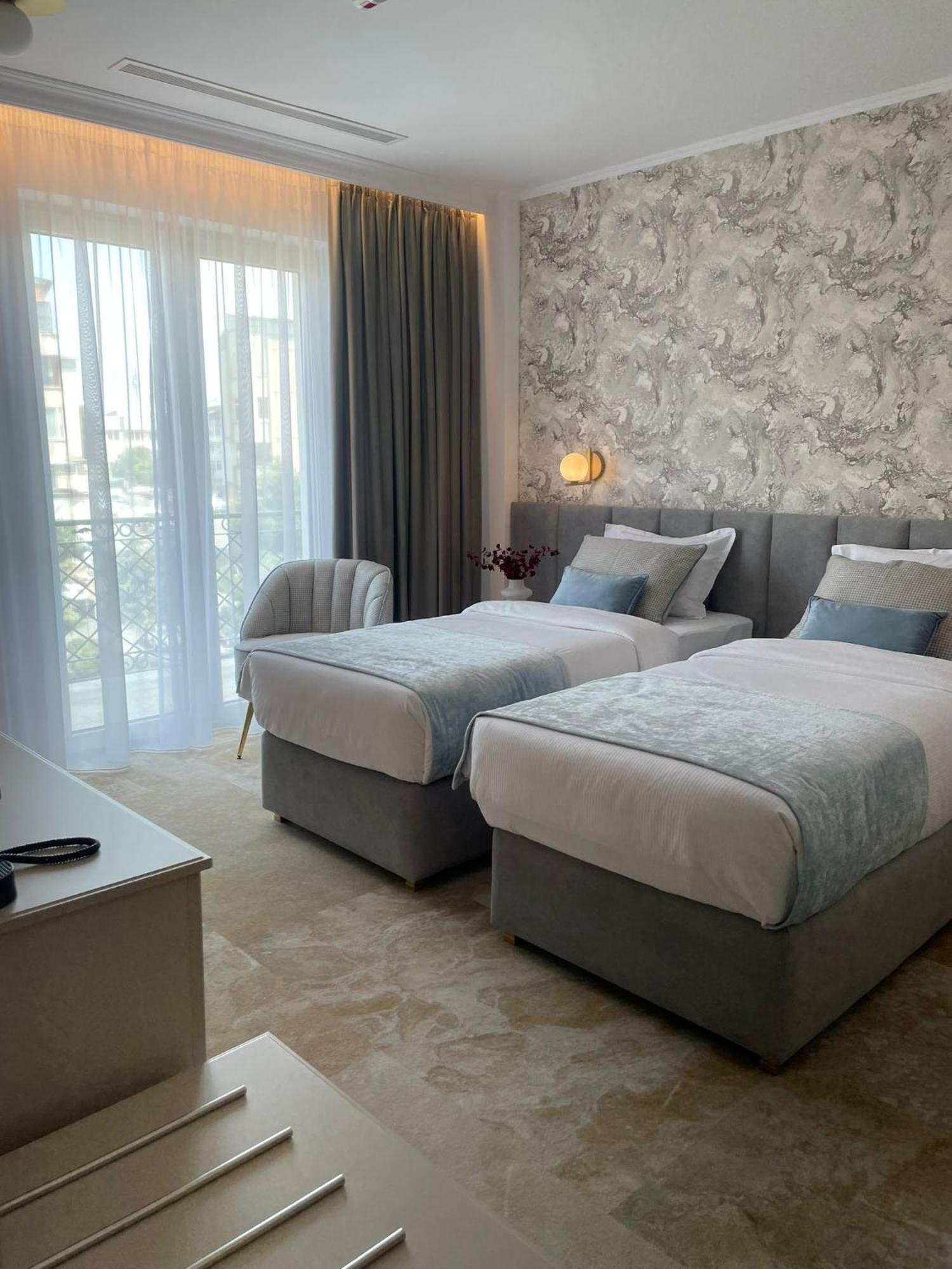 Boutique Hotel Bals Zewnętrze zdjęcie