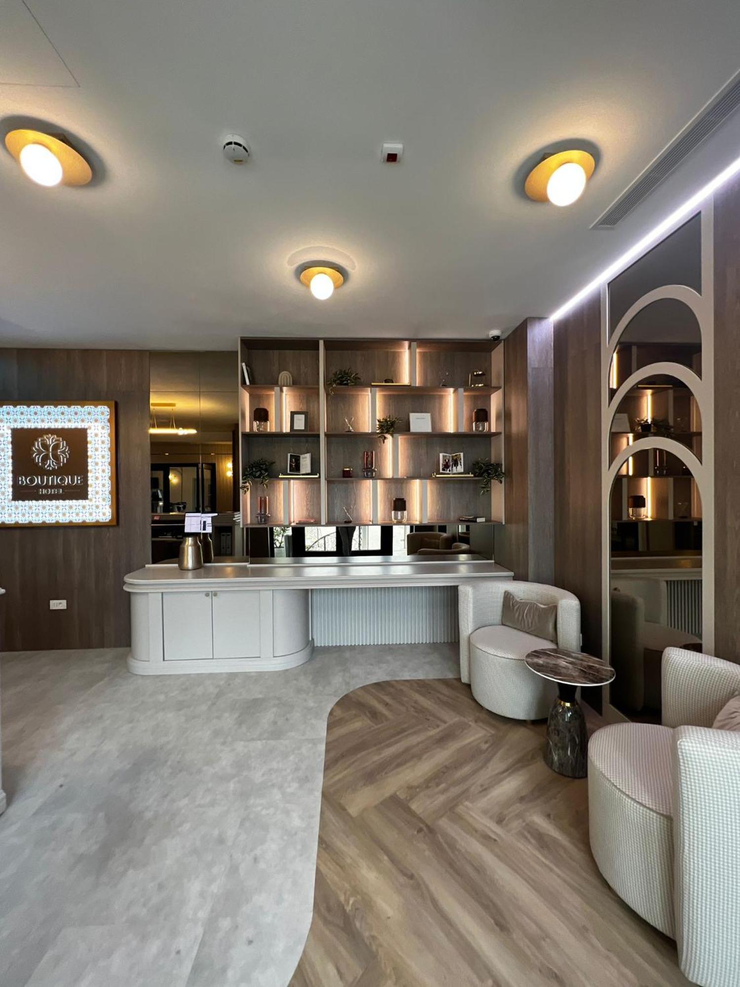 Boutique Hotel Bals Zewnętrze zdjęcie